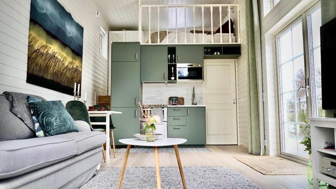 Strandnaera, Pergola, P-Plats I Hoellviken Zewnętrze zdjęcie